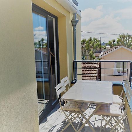 Appartement Hyper Centre, Plage A Pieds, 2 Chambres, 4 Personnes Шатлайон-Плаж Экстерьер фото